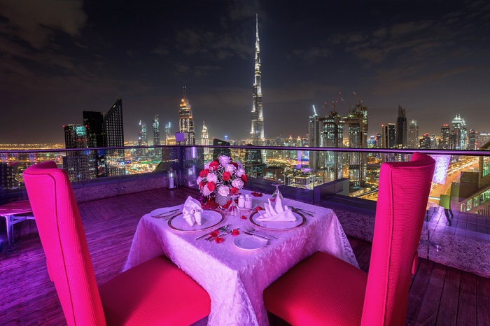 5 Best Restaurants in Dubai For Honeymoon Couples Date Night