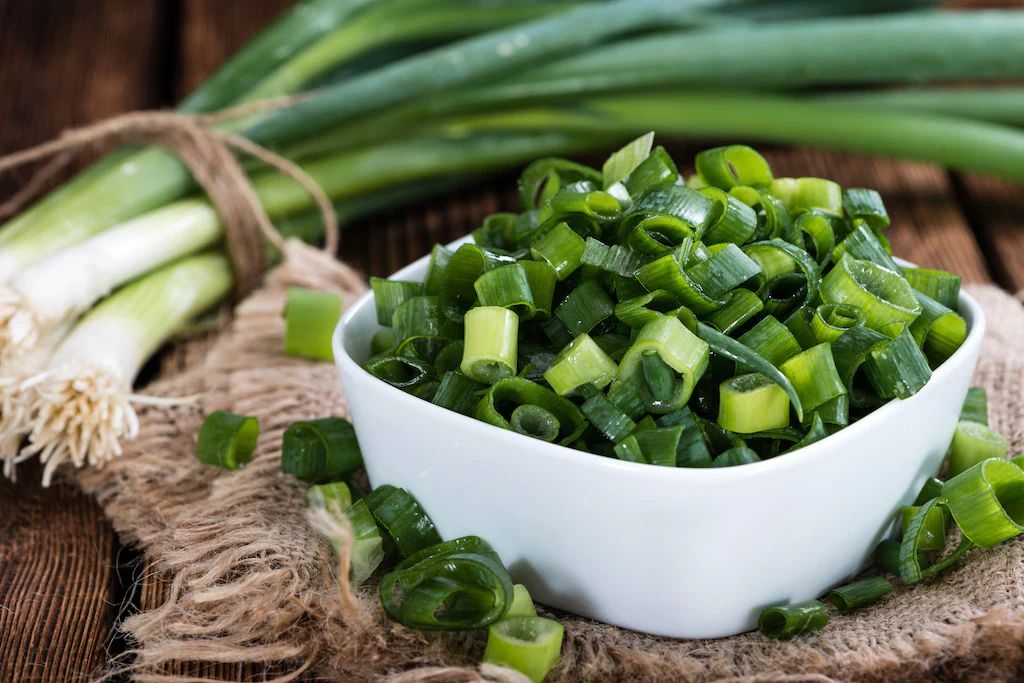 Amazingly, Green Garlic Has 5 Incredible Advantages